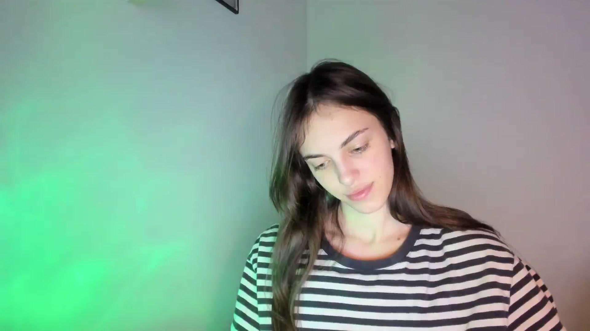 Gallery image thumbnail from Dashamoxy's myfreecams stream on, 02/07/2026, 19:08 image 14 of 20