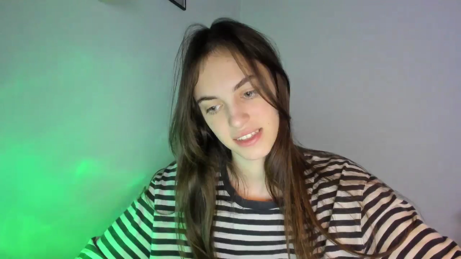 Gallery image thumbnail from Dashamoxy's myfreecams stream on, 02/07/2026, 19:08 image 5 of 20