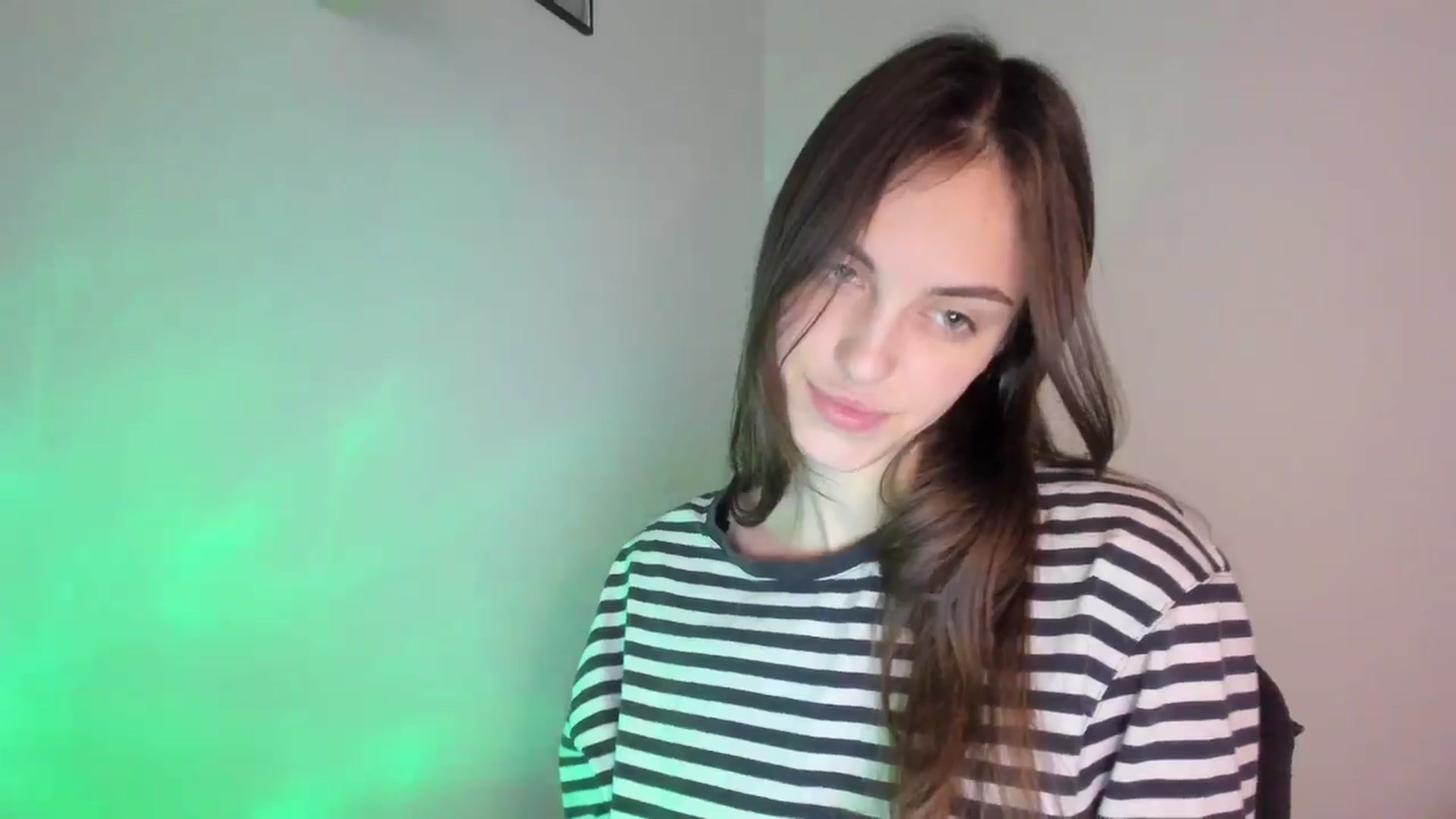 Gallery image thumbnail from Dashamoxy's myfreecams stream on, 02/07/2026, 20:04 image 16 of 20