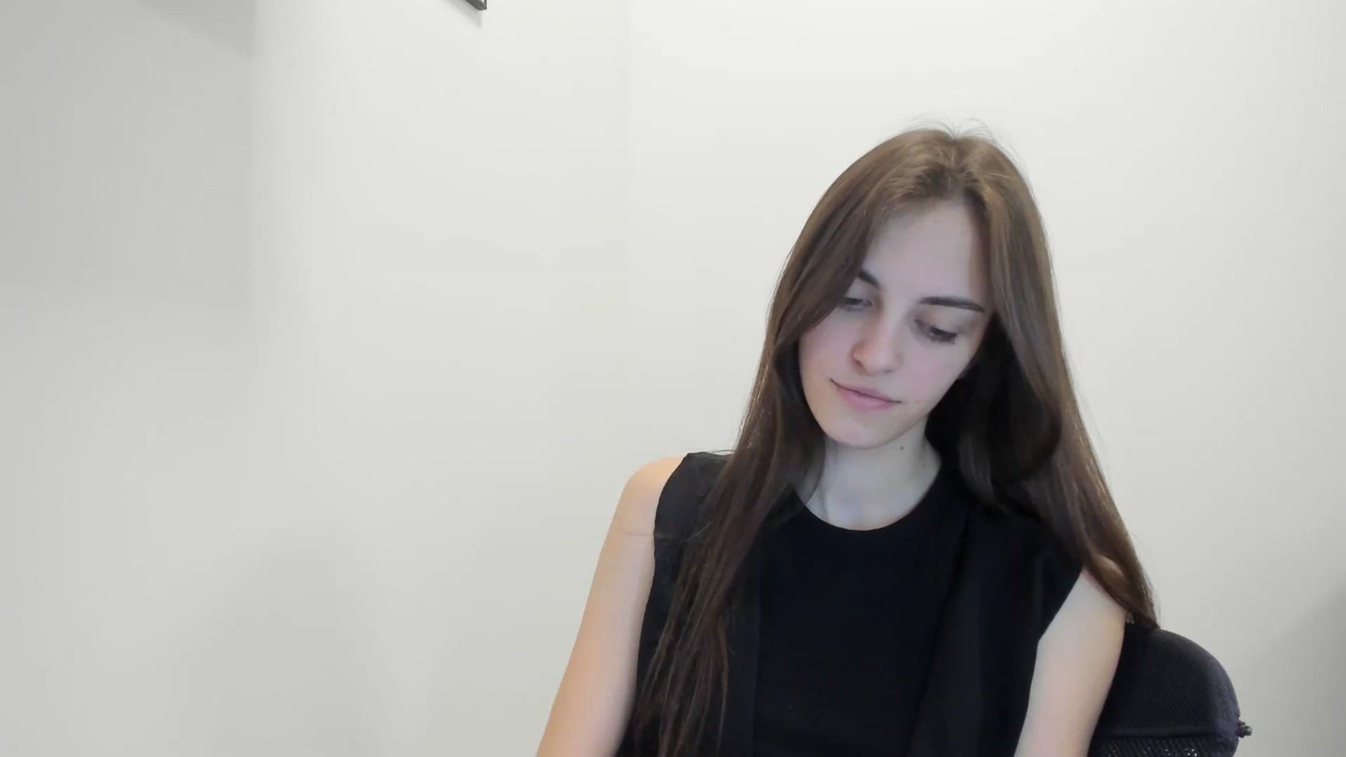 Gallery image thumbnail from Dashamoxy's myfreecams stream on, 02/08/2026, 15:38 image 17 of 20