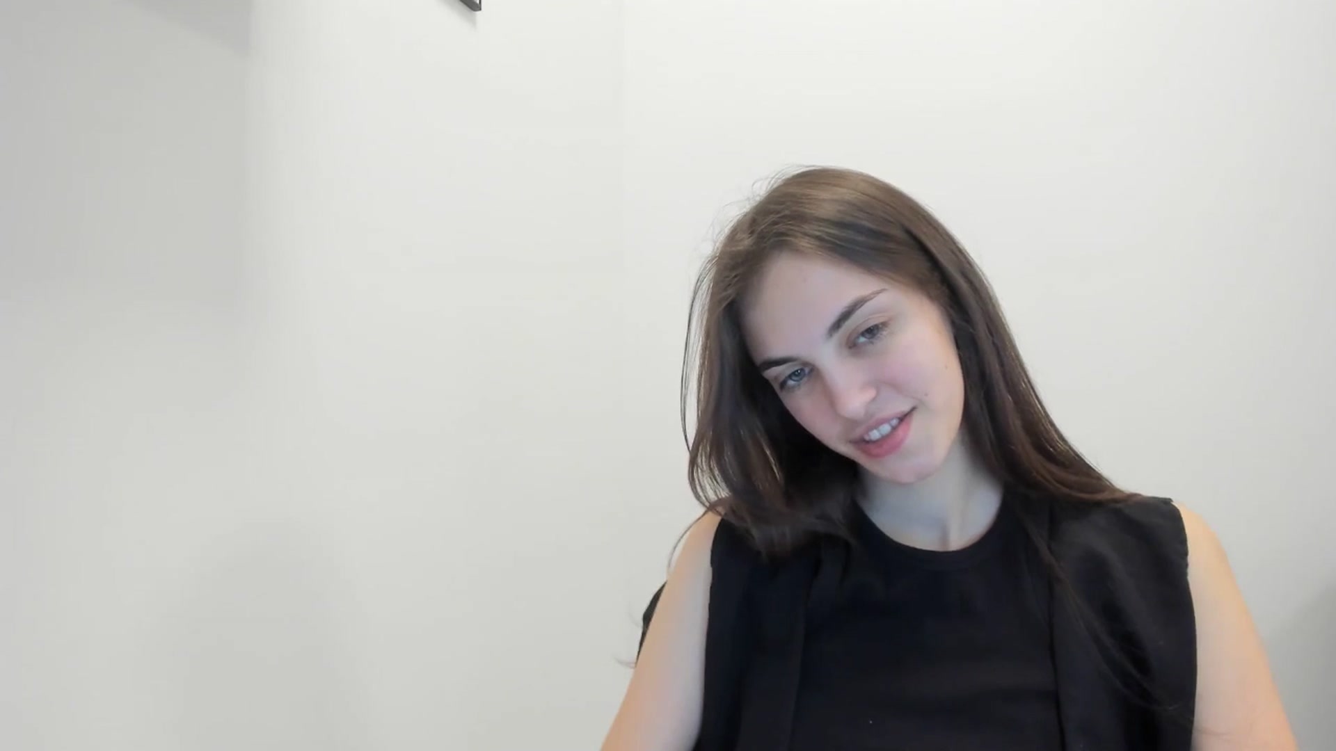 Gallery image thumbnail from Dashamoxy's myfreecams stream on, 02/08/2026, 15:38 image 8 of 20
