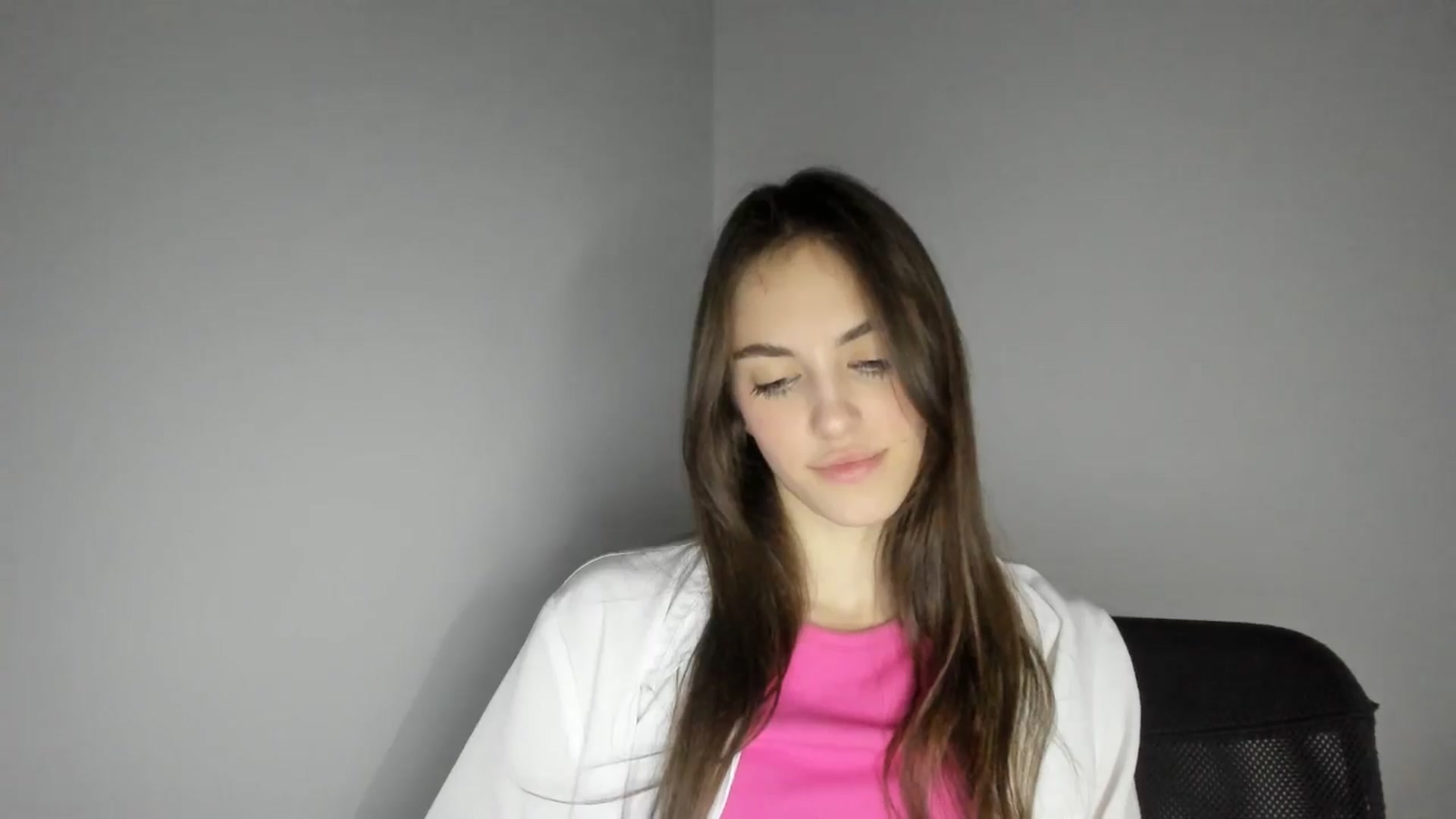 Gallery image thumbnail from Dashamoxy's myfreecams stream on, 02/09/2026, 16:22 image 20 of 20