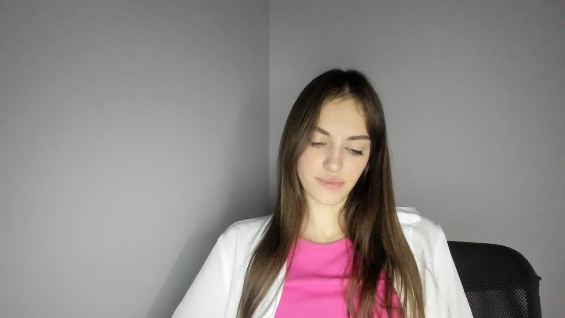 Gallery image thumbnail from Dashamoxy's myfreecams stream on, 02/09/2026, 16:22 image 15 of 20