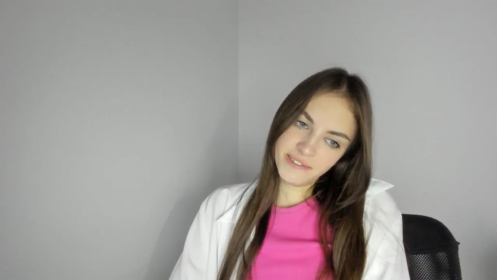Gallery image thumbnail from Dashamoxy's myfreecams stream on, 02/09/2026, 16:22 image 7 of 20