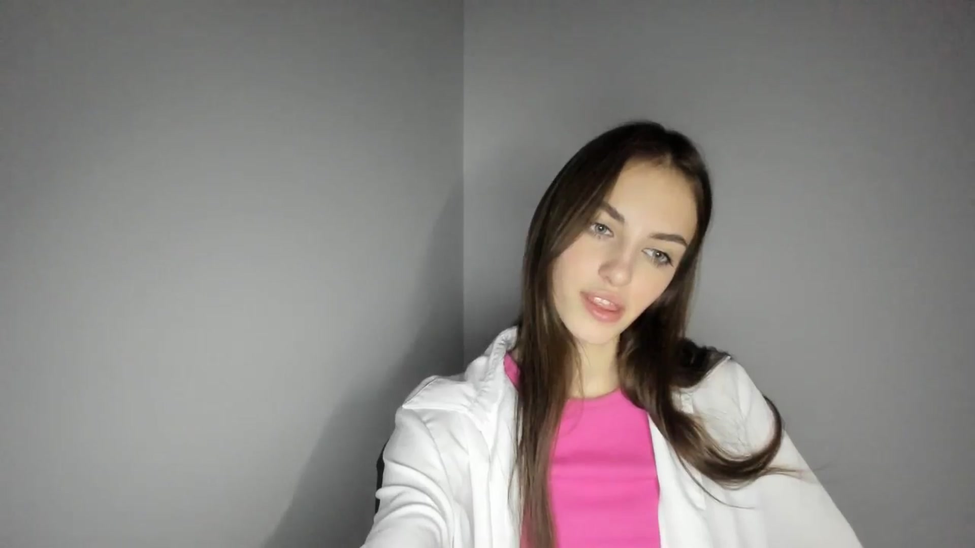 Gallery image thumbnail from Dashamoxy's myfreecams stream on, 02/09/2026, 17:37 image 8 of 20