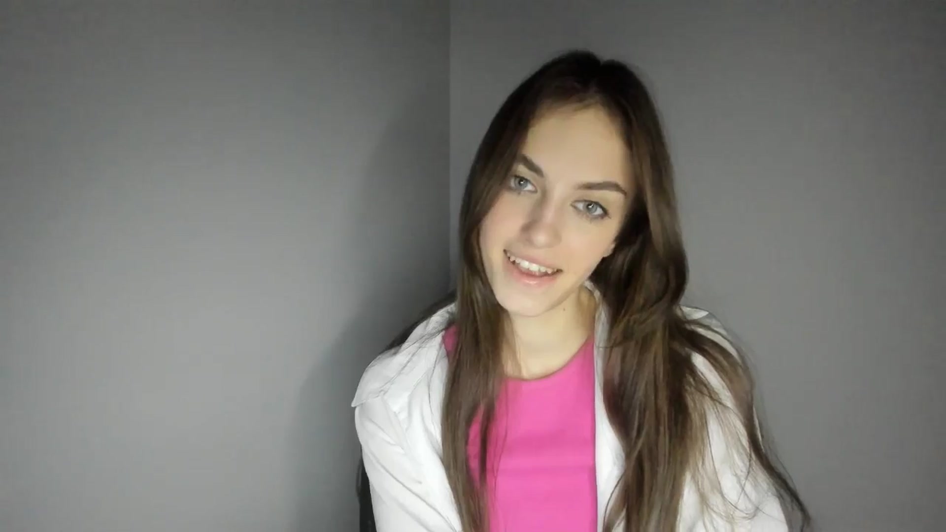 Gallery image thumbnail from Dashamoxy's myfreecams stream on, 02/09/2026, 17:37 image 5 of 20