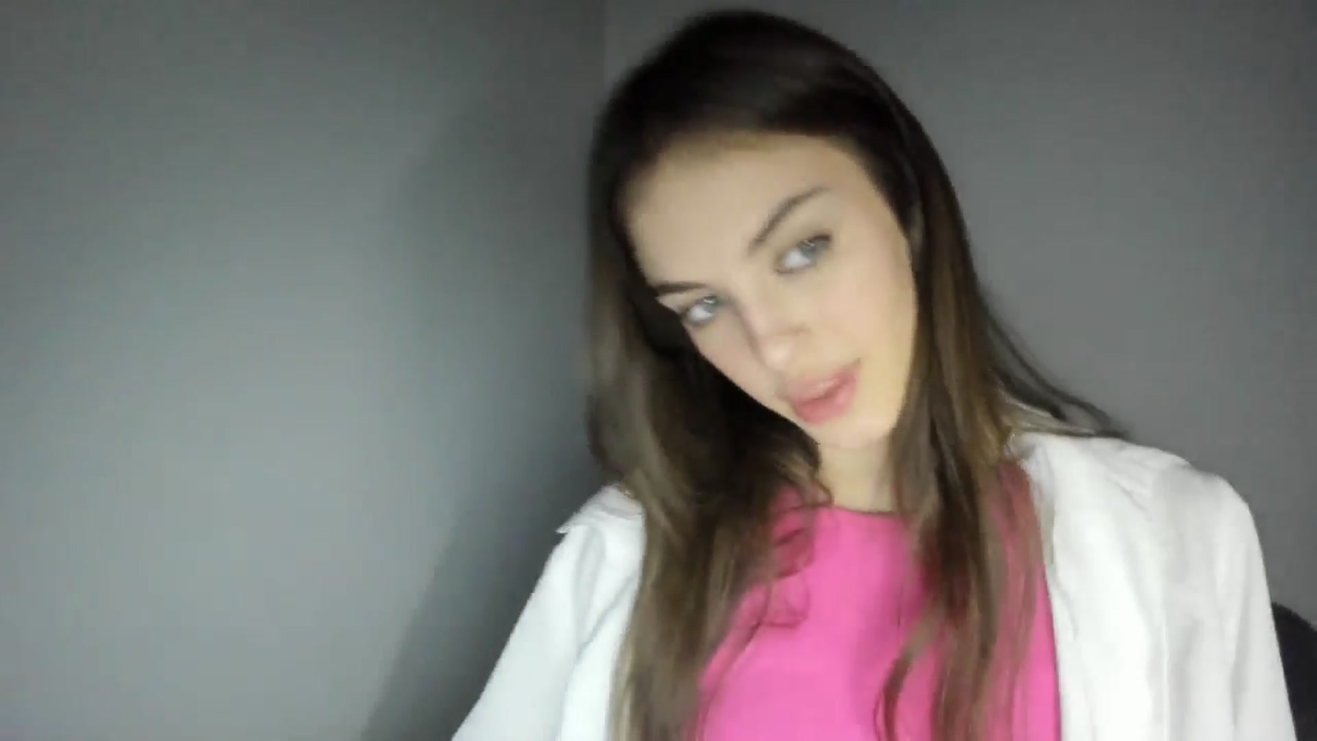 Gallery image thumbnail from Dashamoxy's myfreecams stream on, 02/09/2026, 17:37 image 14 of 20