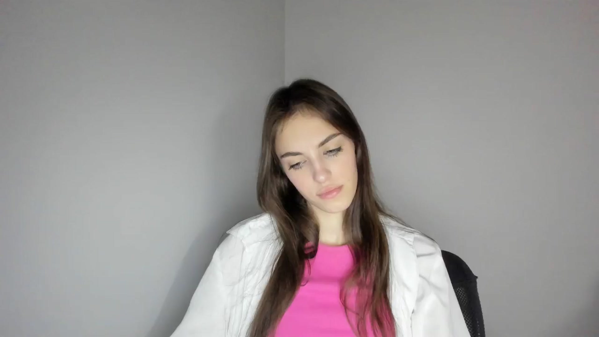 Gallery image thumbnail from Dashamoxy's myfreecams stream on, 02/09/2026, 17:37 image 1 of 20
