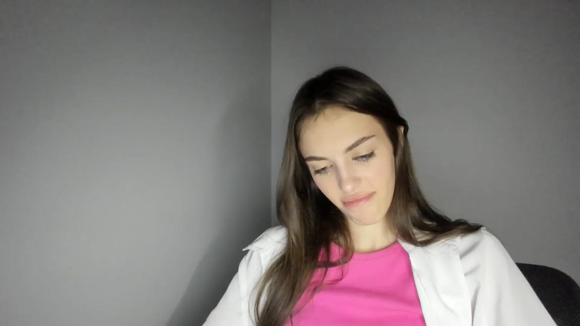 Gallery image thumbnail from Dashamoxy's myfreecams stream on, 02/09/2026, 17:37 image 17 of 20
