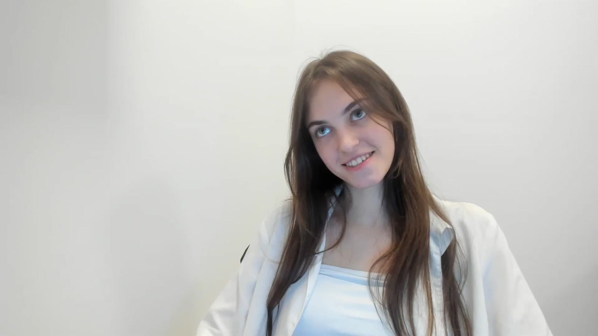 Gallery image thumbnail from Dashamoxy's myfreecams stream on, 02/12/2026, 19:44 image 17 of 20