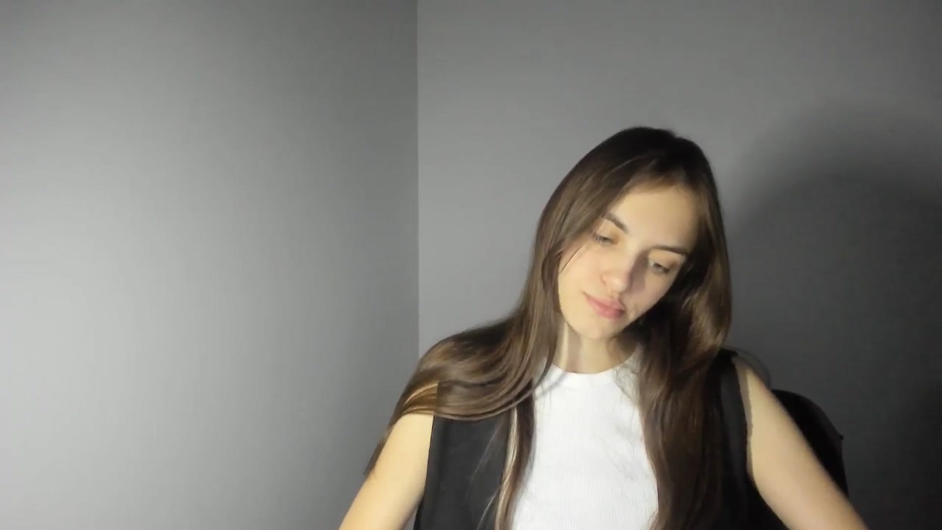 Gallery image thumbnail from Dashamoxy's myfreecams stream on, 02/13/2026, 16:22 image 3 of 20