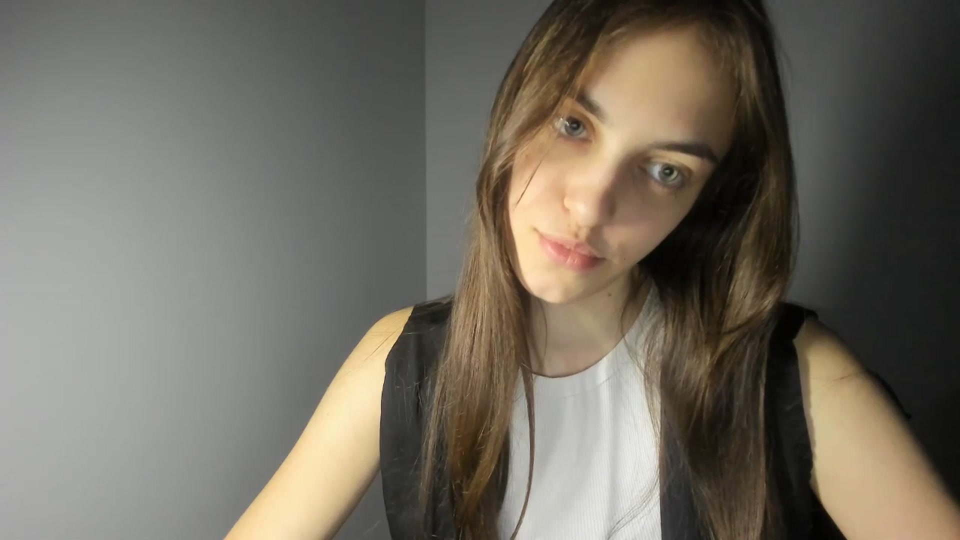 Gallery image thumbnail from Dashamoxy's myfreecams stream on, 02/13/2026, 16:22 image 11 of 20