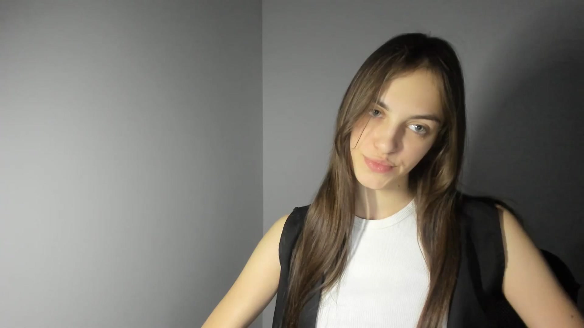 Gallery image thumbnail from Dashamoxy's myfreecams stream on, 02/13/2026, 16:22 image 19 of 20
