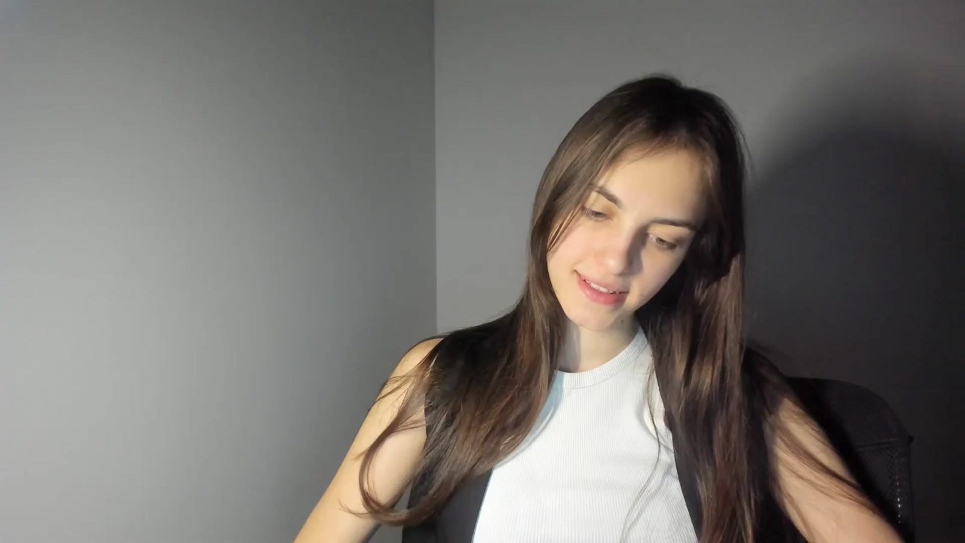 Gallery image thumbnail from Dashamoxy's myfreecams stream on, 02/13/2026, 17:13 image 20 of 20