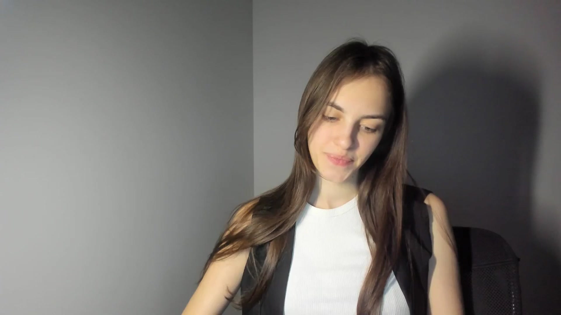 Gallery image thumbnail from Dashamoxy's myfreecams stream on, 02/13/2026, 17:13 image 11 of 20