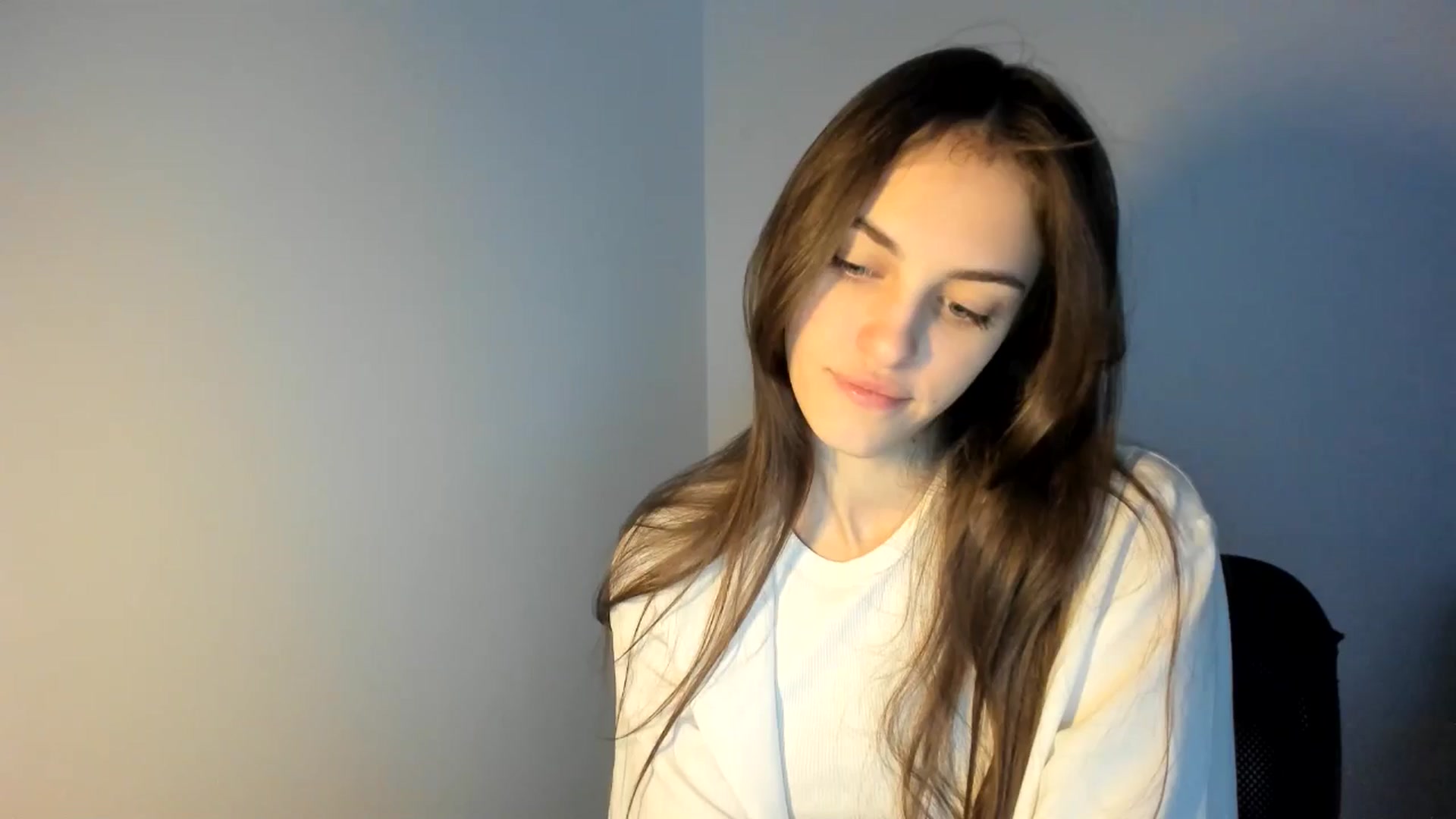 Gallery image thumbnail from Dashamoxy's myfreecams stream on, 02/17/2026, 14:17 image 7 of 20