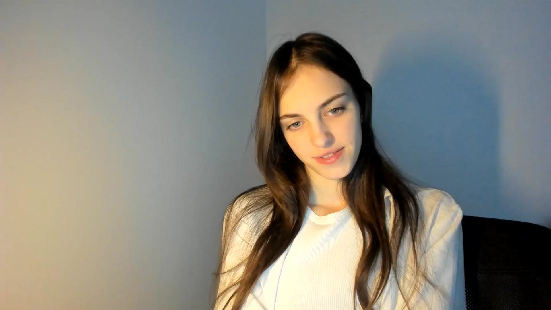 Gallery image thumbnail from Dashamoxy's myfreecams stream on, 02/17/2026, 14:17 image 6 of 20