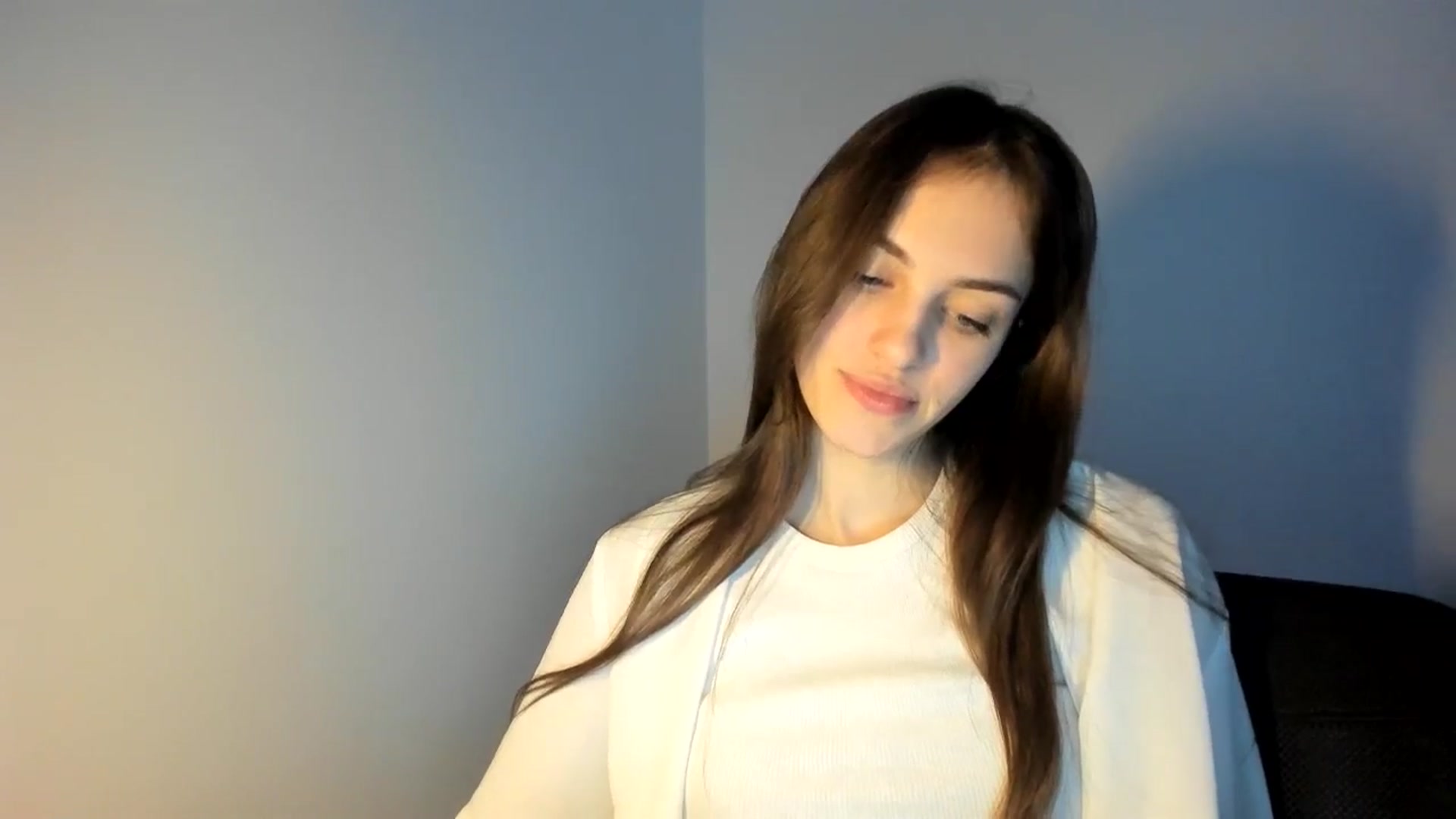 Gallery image thumbnail from Dashamoxy's myfreecams stream on, 02/17/2026, 14:17 image 3 of 20