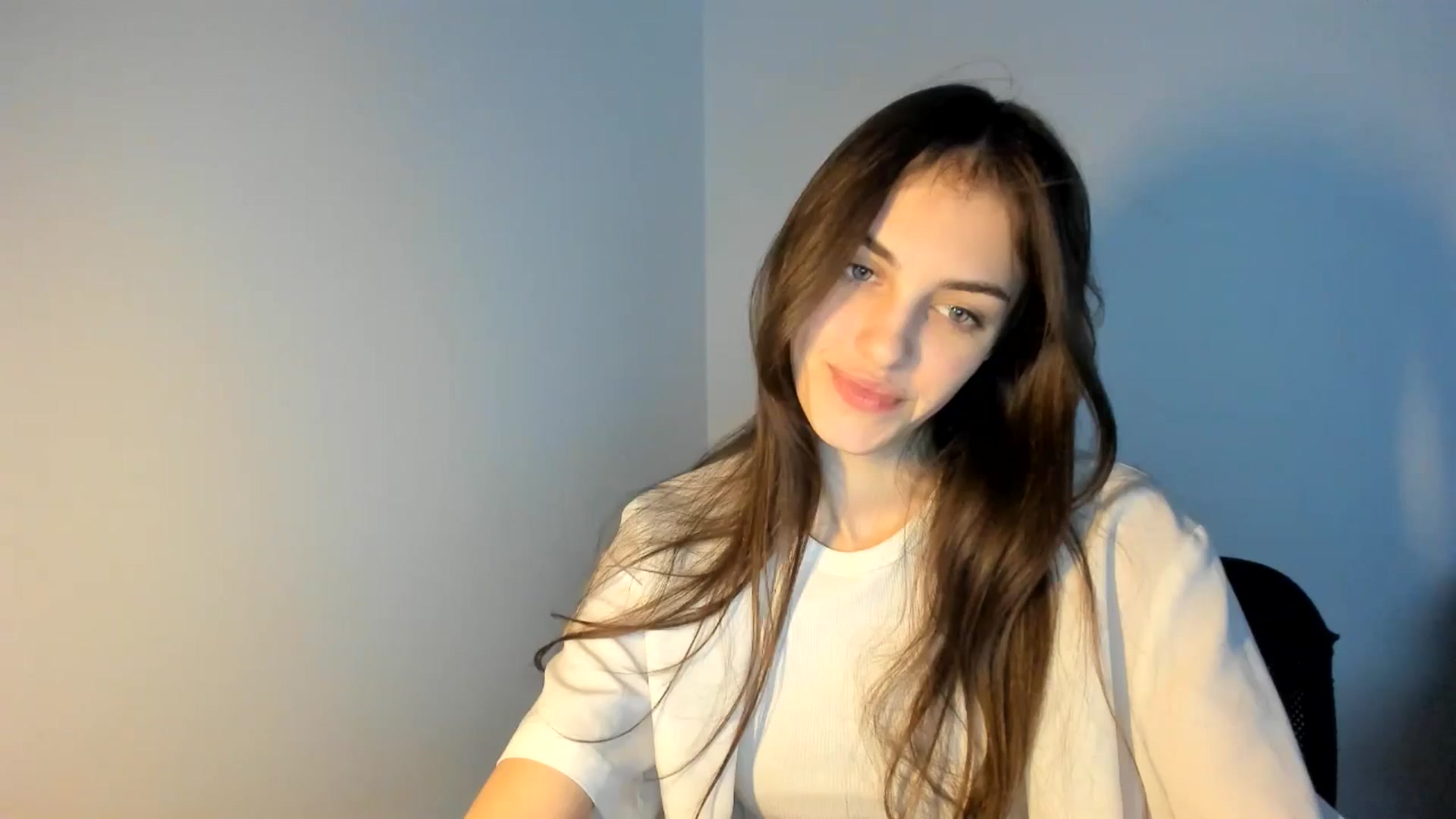 Gallery image thumbnail from Dashamoxy's myfreecams stream on, 02/17/2026, 14:17 image 9 of 20