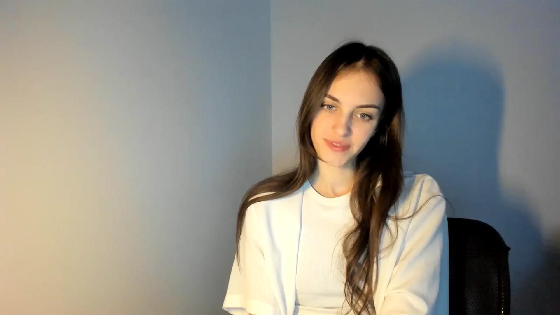 Gallery image thumbnail from Dashamoxy's myfreecams stream on, 02/17/2026, 14:17 image 16 of 20