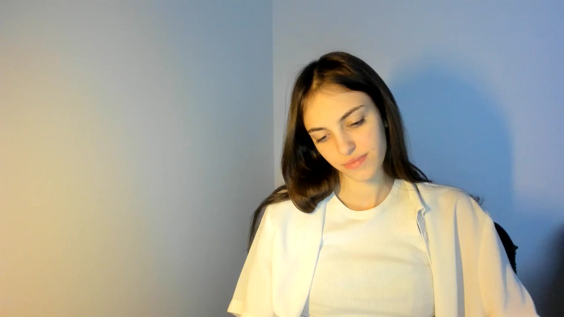 Gallery image thumbnail from Dashamoxy's myfreecams stream on, 02/17/2026, 14:17 image 17 of 20