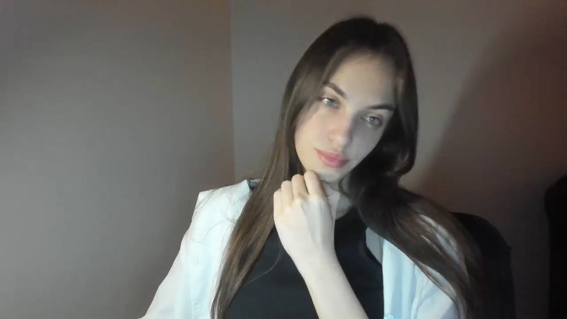 Gallery image thumbnail from Dashamoxy's myfreecams stream on, 02/18/2026, 20:04 image 10 of 20