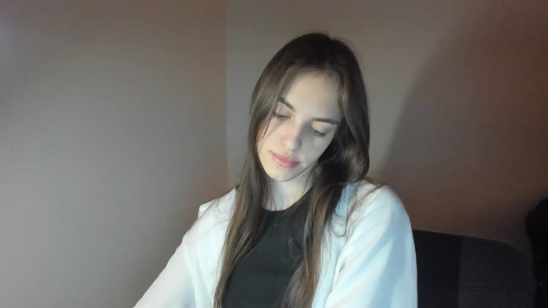 Gallery image thumbnail from Dashamoxy's myfreecams stream on, 02/18/2026, 20:04 image 8 of 20