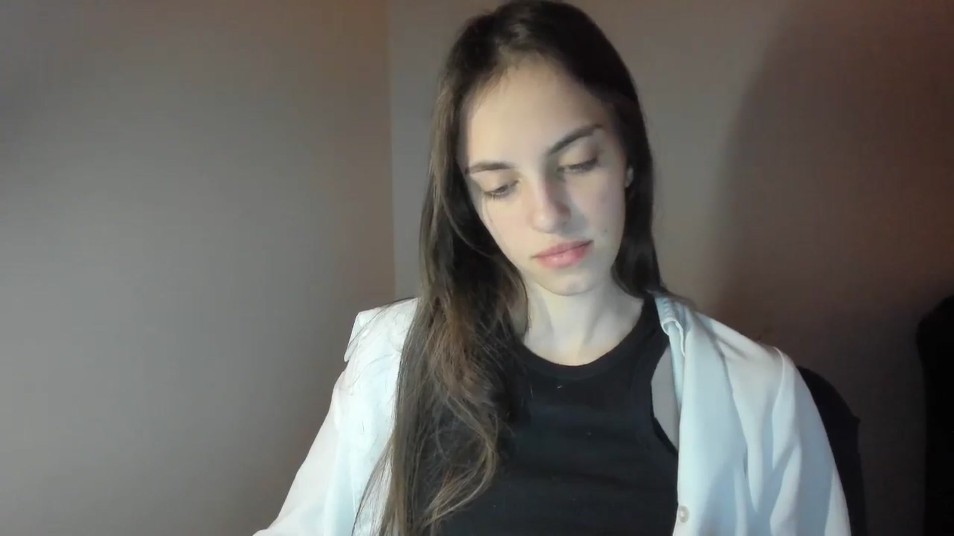 Gallery image thumbnail from Dashamoxy's myfreecams stream on, 02/18/2026, 20:04 image 9 of 20