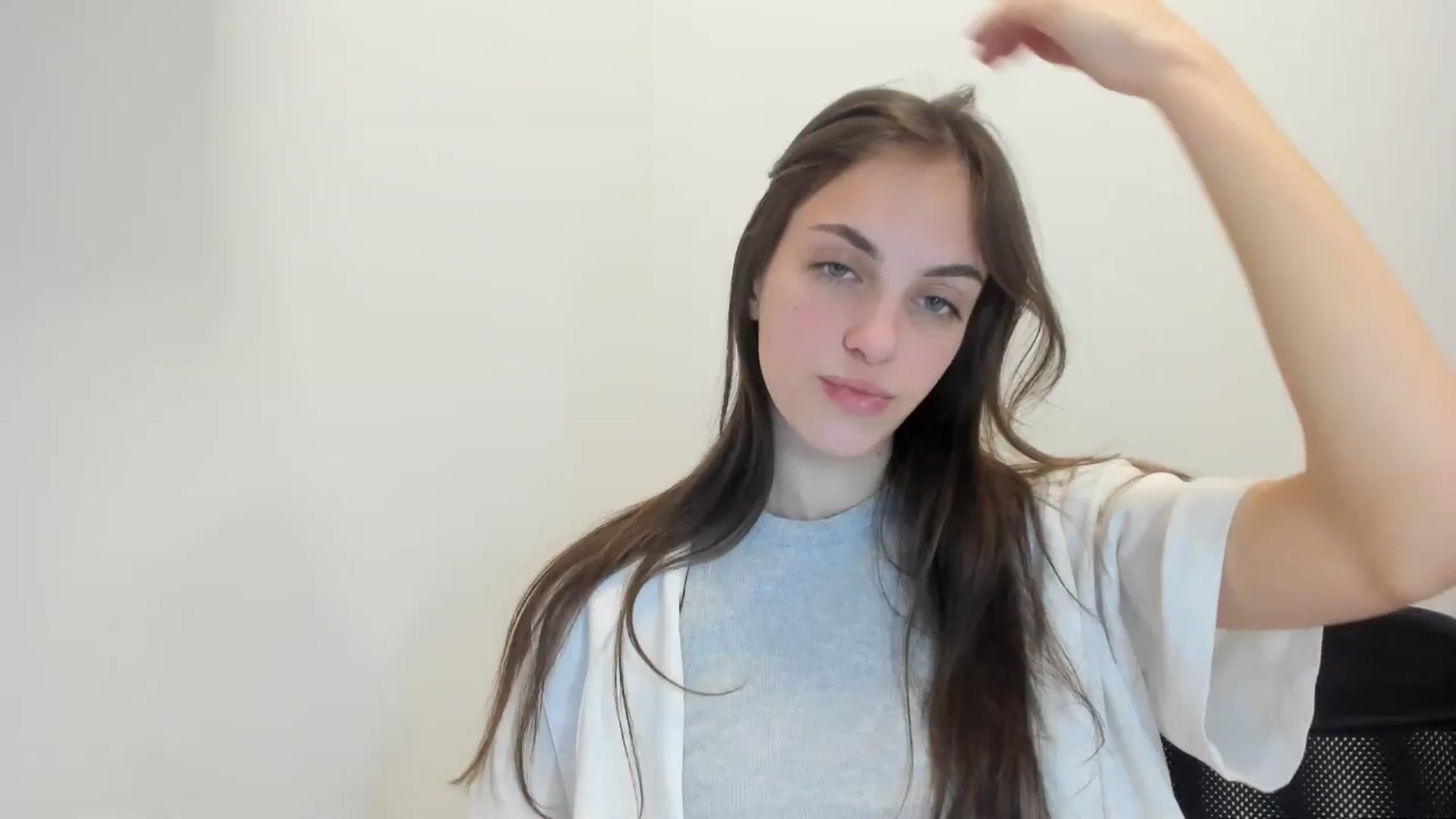 Gallery image thumbnail from Dashamoxy's myfreecams stream on, 02/19/2026, 18:48 image 1 of 20