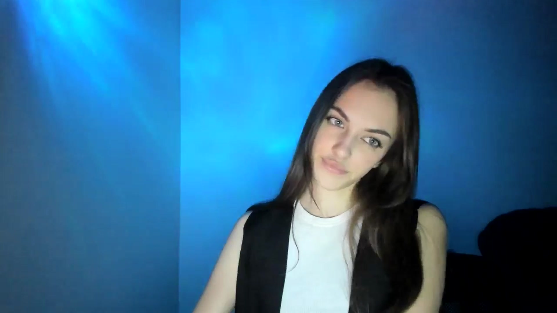 Gallery image thumbnail from Dashamoxy's myfreecams stream on, 02/20/2026, 18:37 image 5 of 20