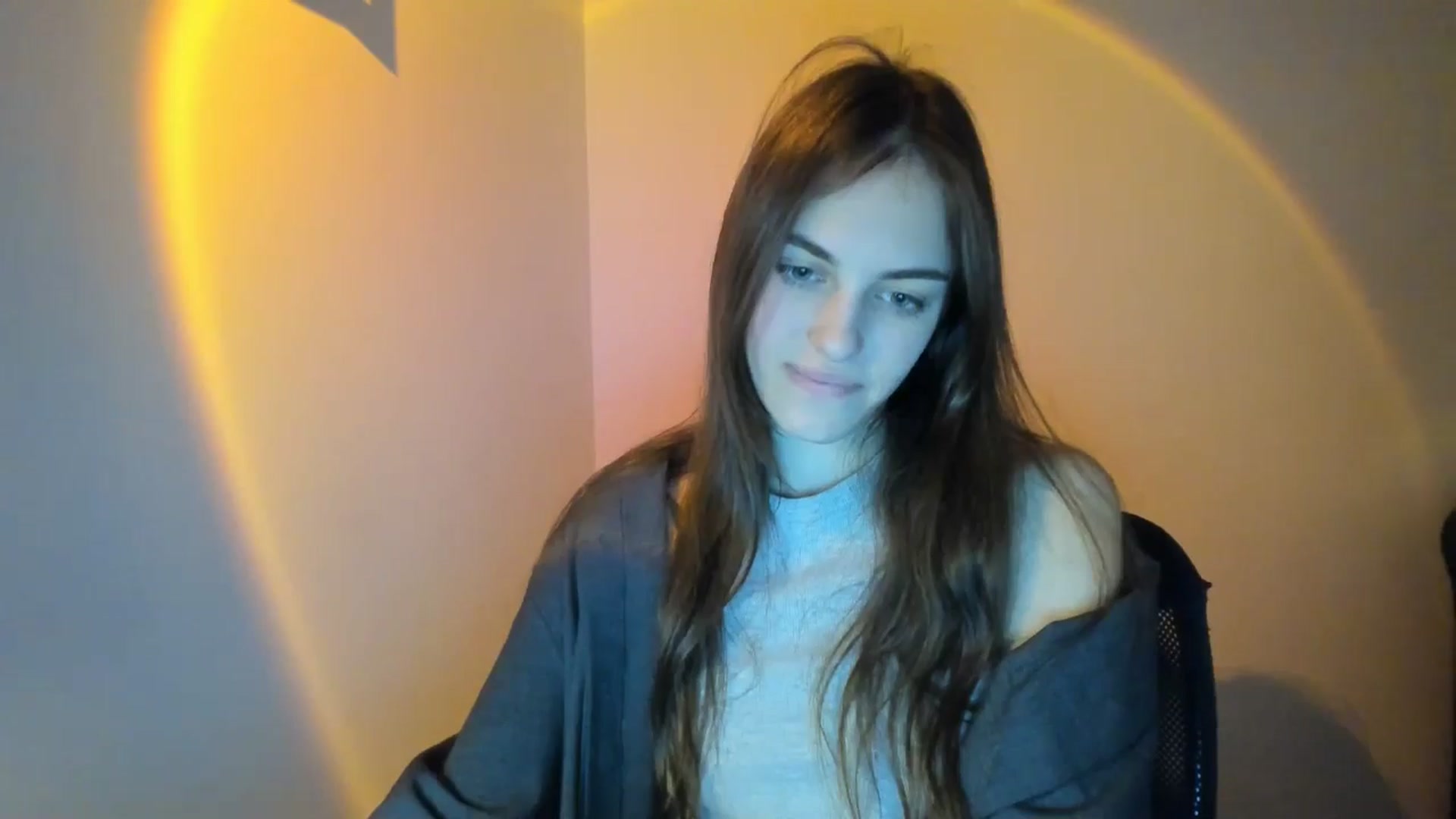 Gallery image thumbnail from Dashamoxy's myfreecams stream on, 02/21/2026, 19:05 image 19 of 20
