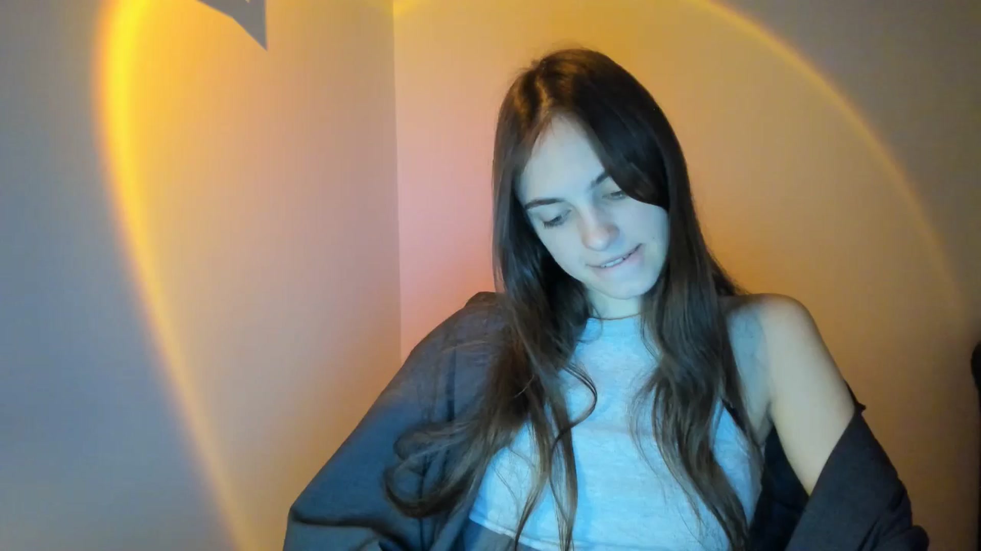 Gallery image thumbnail from Dashamoxy's myfreecams stream on, 02/21/2026, 19:05 image 8 of 20