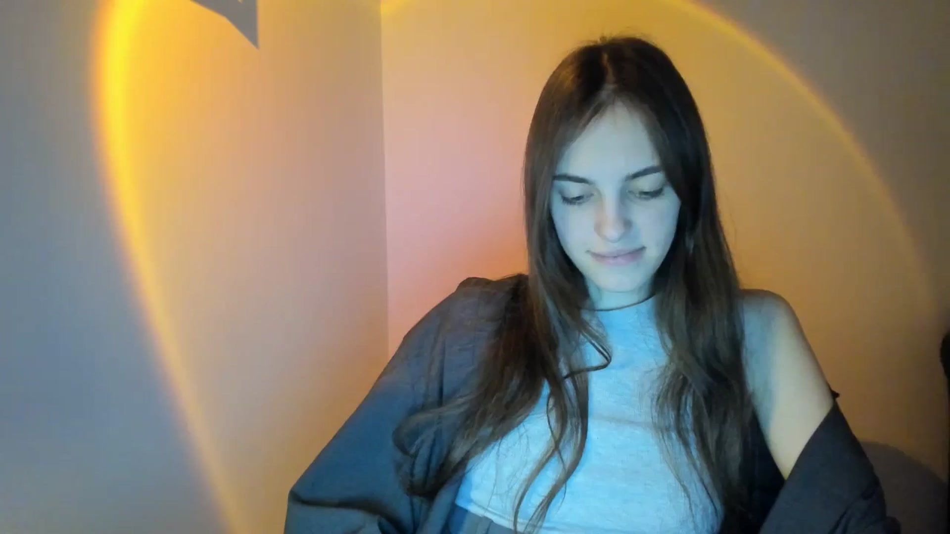 Gallery image thumbnail from Dashamoxy's myfreecams stream on, 02/21/2026, 19:05 image 9 of 20