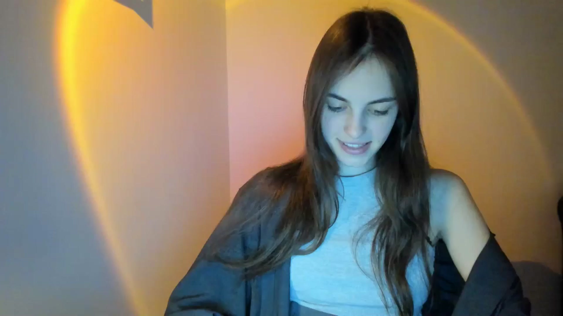 Gallery image thumbnail from Dashamoxy's myfreecams stream on, 02/21/2026, 19:05 image 2 of 20