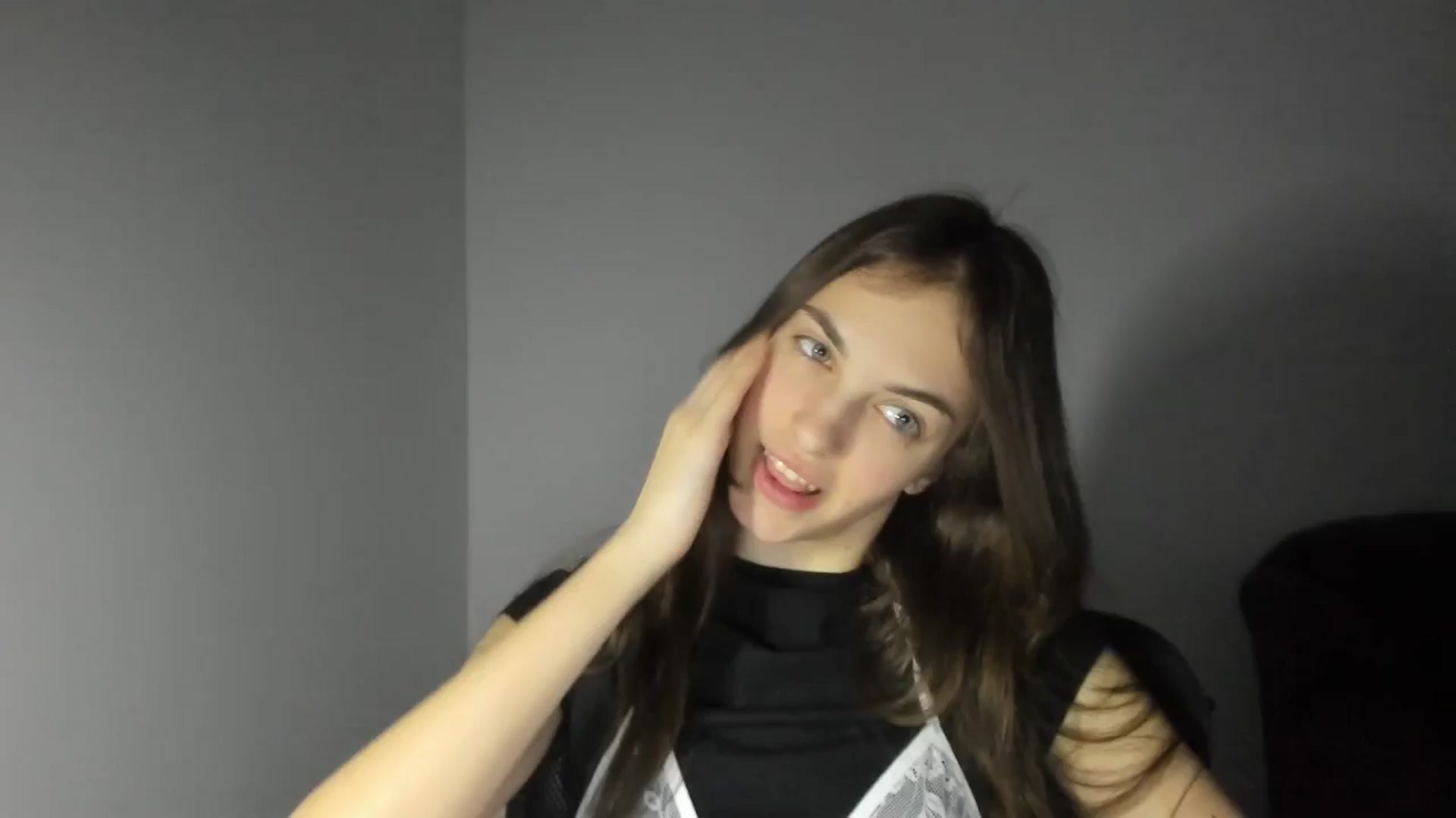 Gallery image thumbnail from Dashamoxy's myfreecams stream on, 02/23/2026, 14:57 image 15 of 20