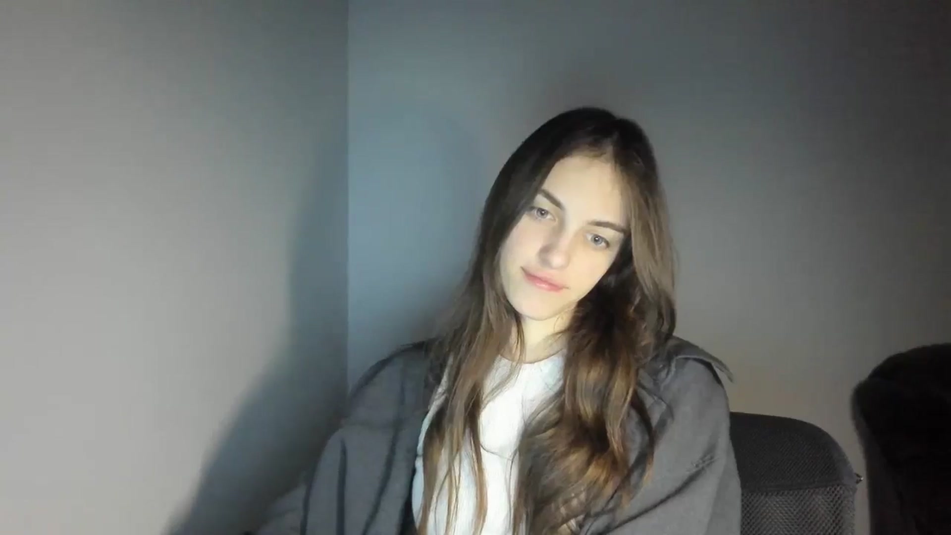 Gallery image thumbnail from Dashamoxy's myfreecams stream on, 02/25/2026, 20:11 image 15 of 20