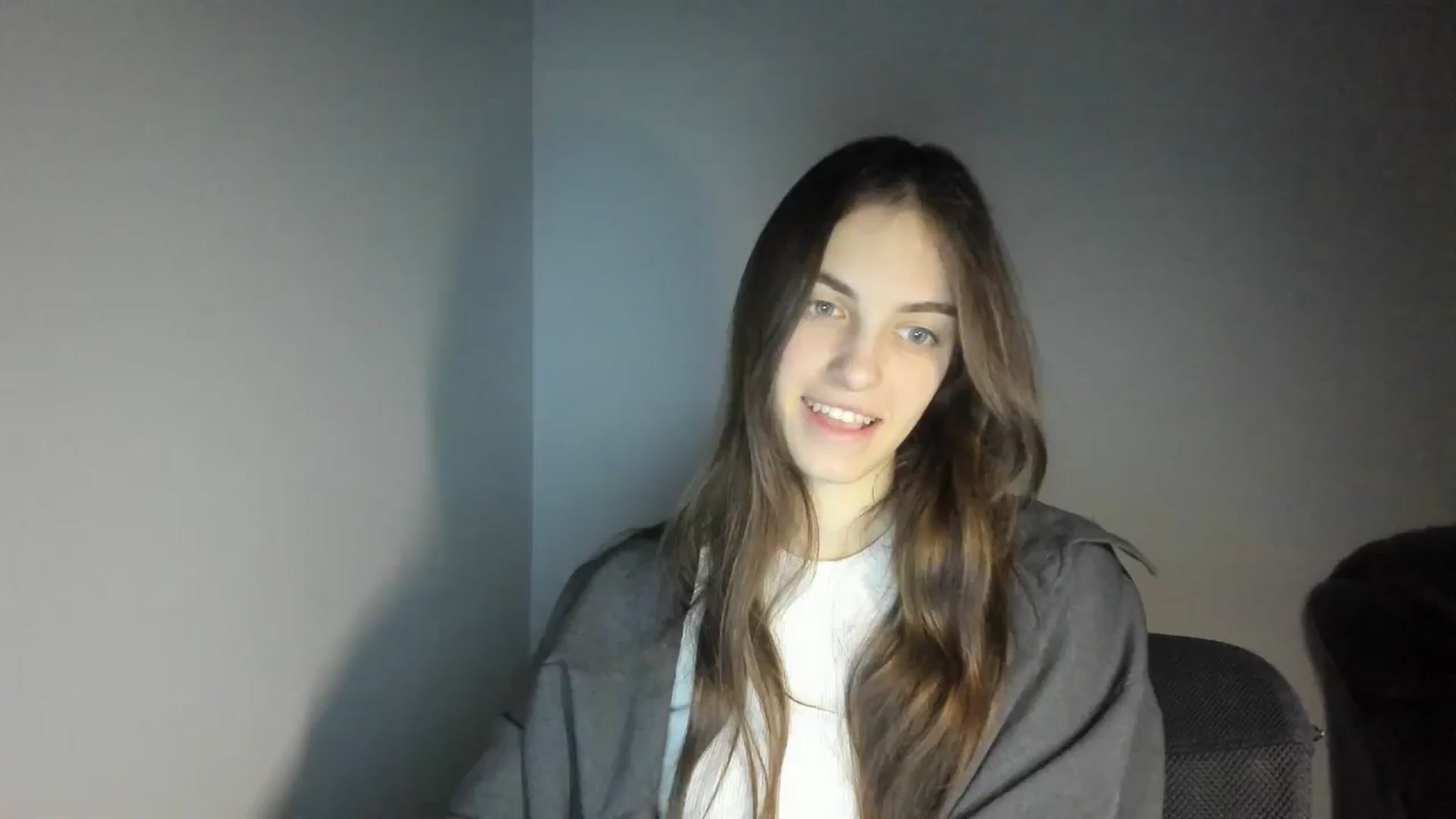 Gallery image thumbnail from Dashamoxy's myfreecams stream on, 02/25/2026, 20:11 image 14 of 20