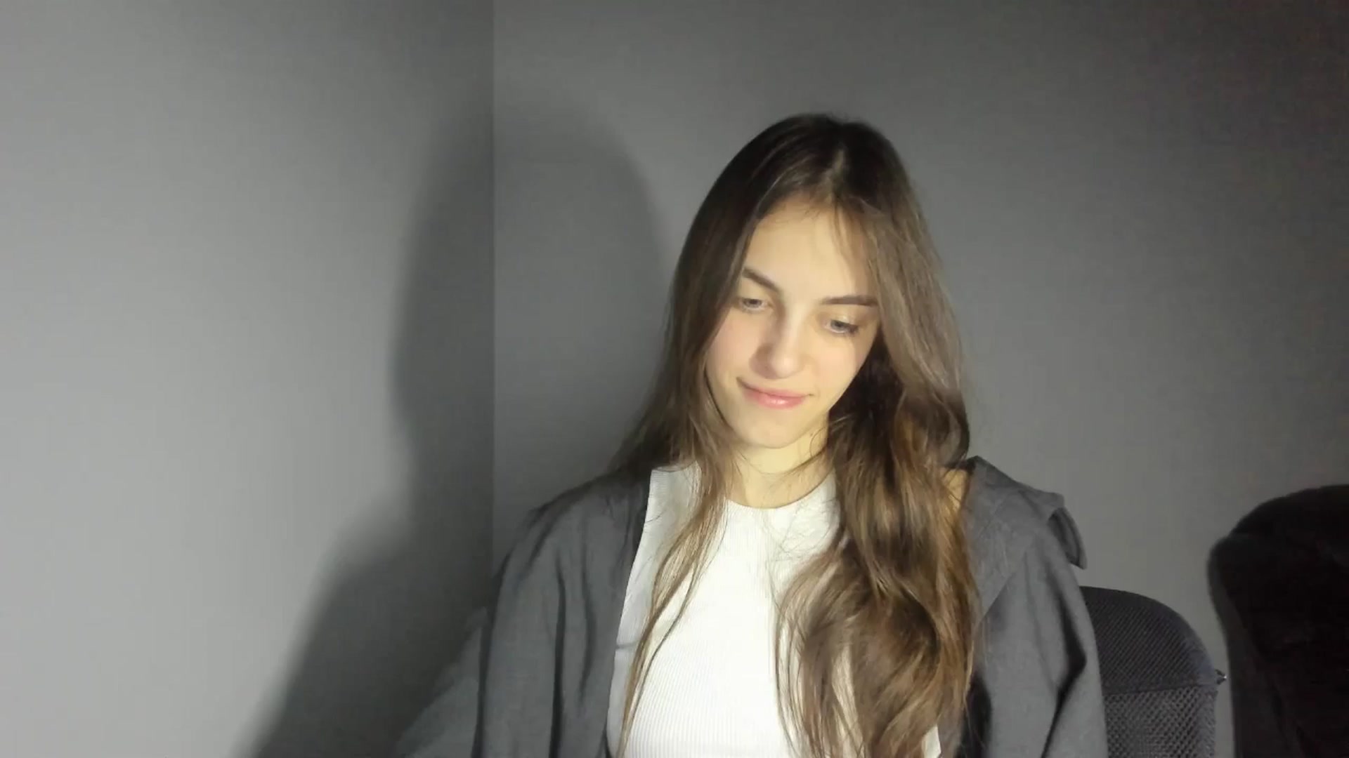 Gallery image thumbnail from Dashamoxy's myfreecams stream on, 02/25/2026, 20:11 image 18 of 20