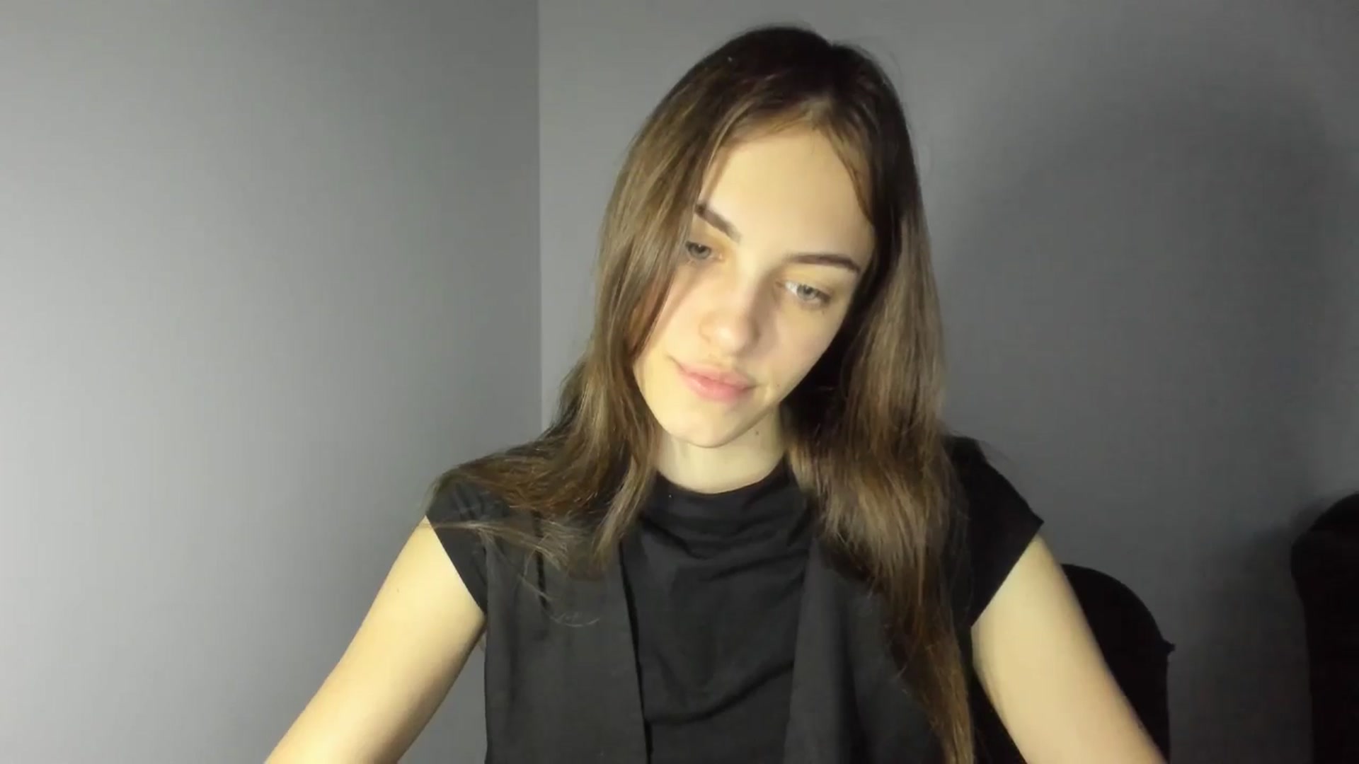 Gallery image thumbnail from Dashamoxy's myfreecams stream on, 02/26/2026, 16:00 image 11 of 20