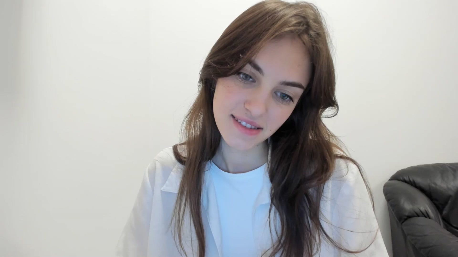 Gallery image thumbnail from Dashamoxy's myfreecams stream on, 02/28/2026, 20:39 image 2 of 20