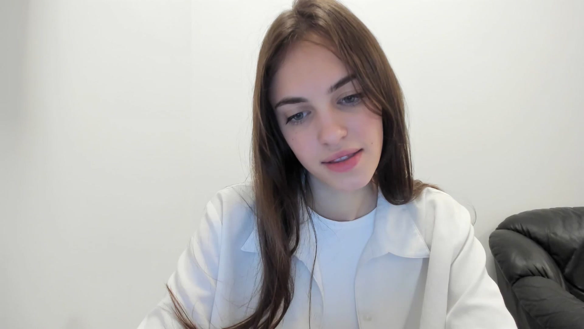 Gallery image thumbnail from Dashamoxy's myfreecams stream on, 02/28/2026, 20:39 image 14 of 20