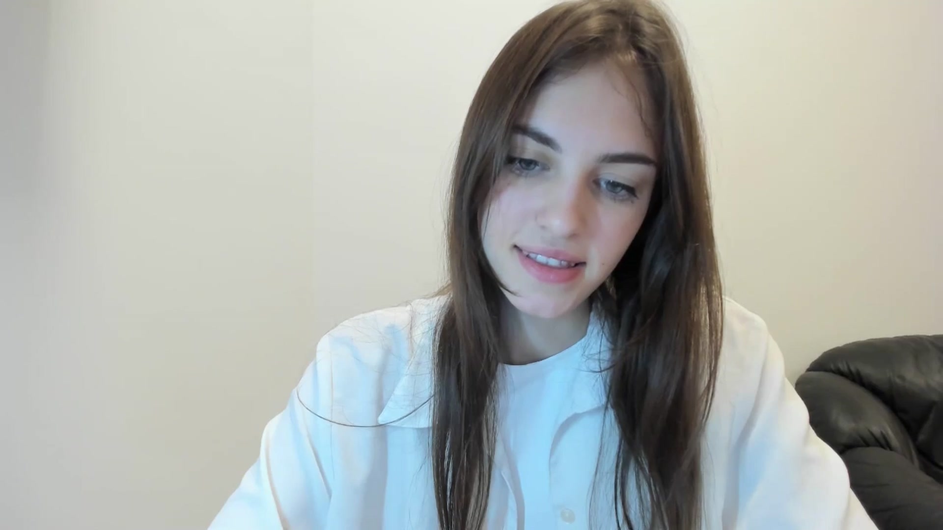 Gallery image thumbnail from Dashamoxy's myfreecams stream on, 02/28/2026, 20:39 image 17 of 20