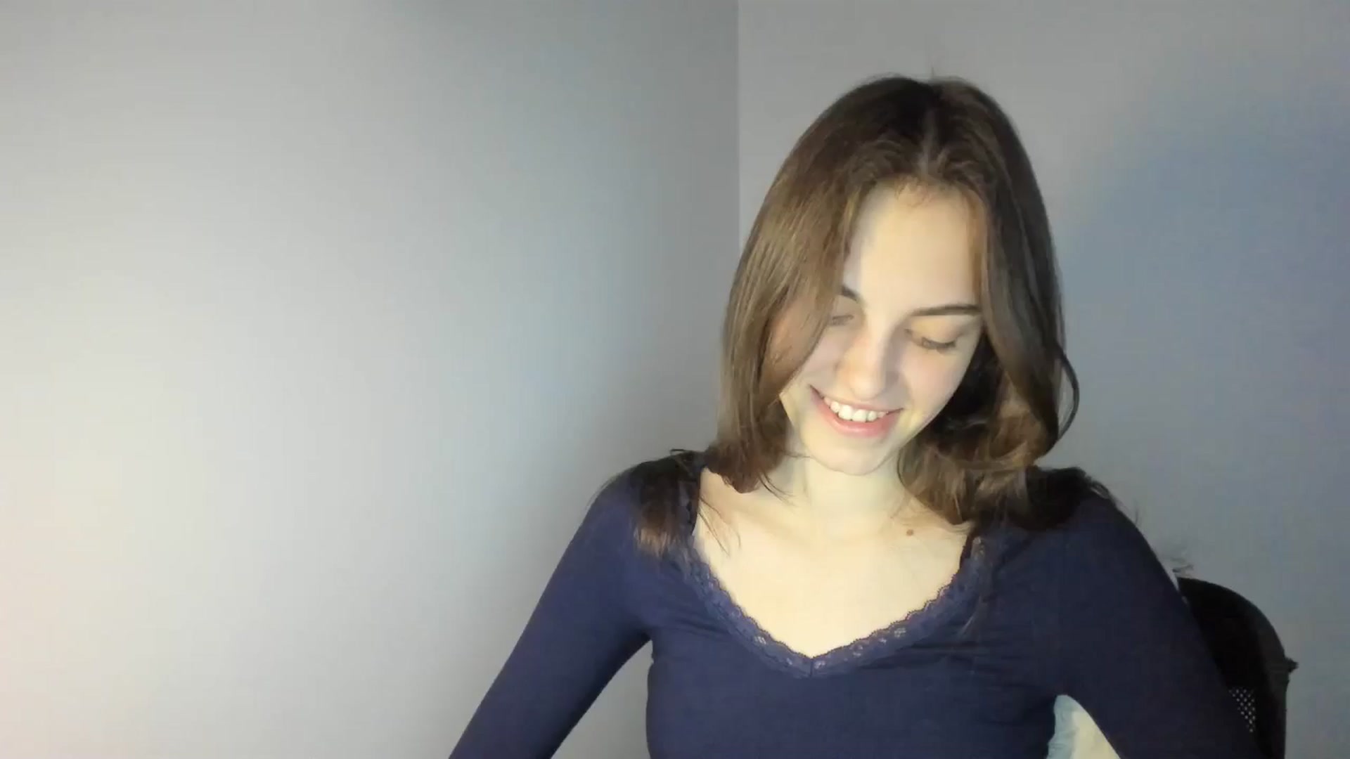 Gallery image thumbnail from Dashamoxy's myfreecams stream on, 03/01/2026, 18:10 image 17 of 20