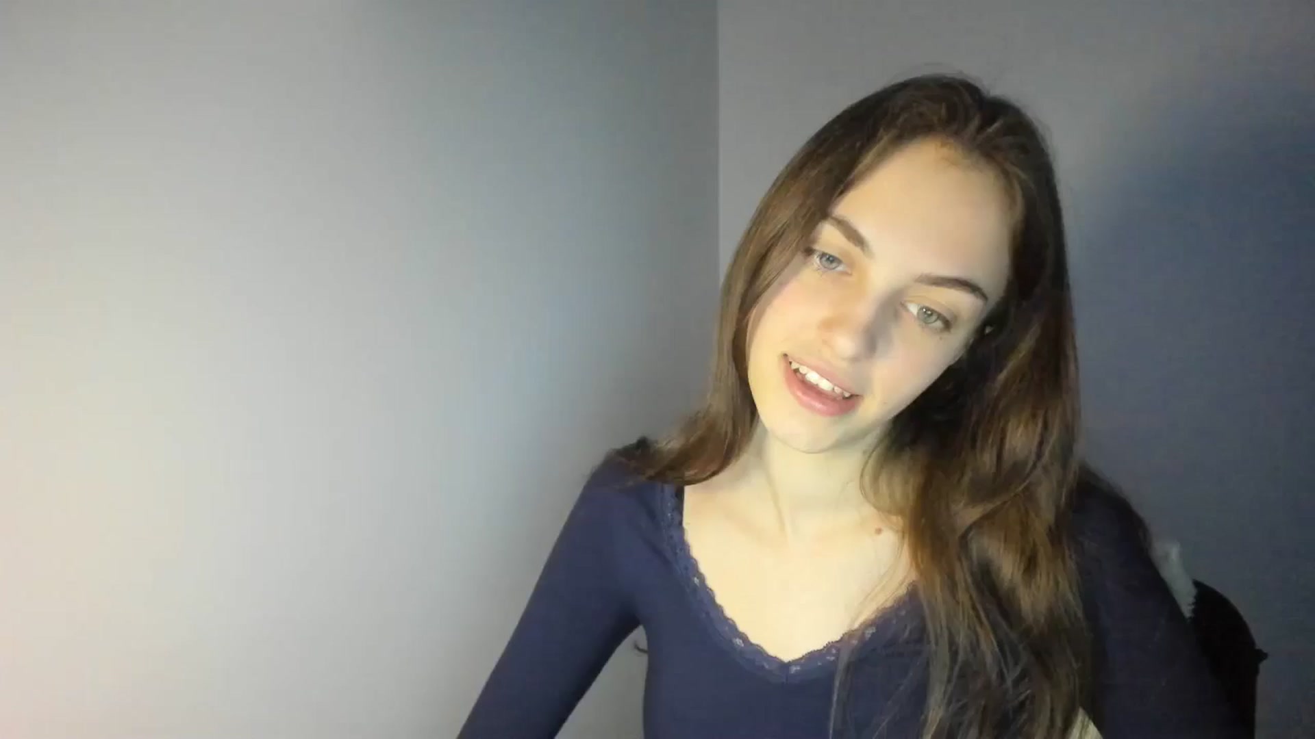 Gallery image thumbnail from Dashamoxy's myfreecams stream on, 03/01/2026, 18:10 image 18 of 20