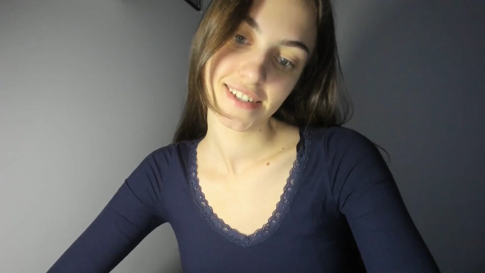 Gallery image thumbnail from Dashamoxy's myfreecams stream on, 03/01/2026, 18:10 image 7 of 20