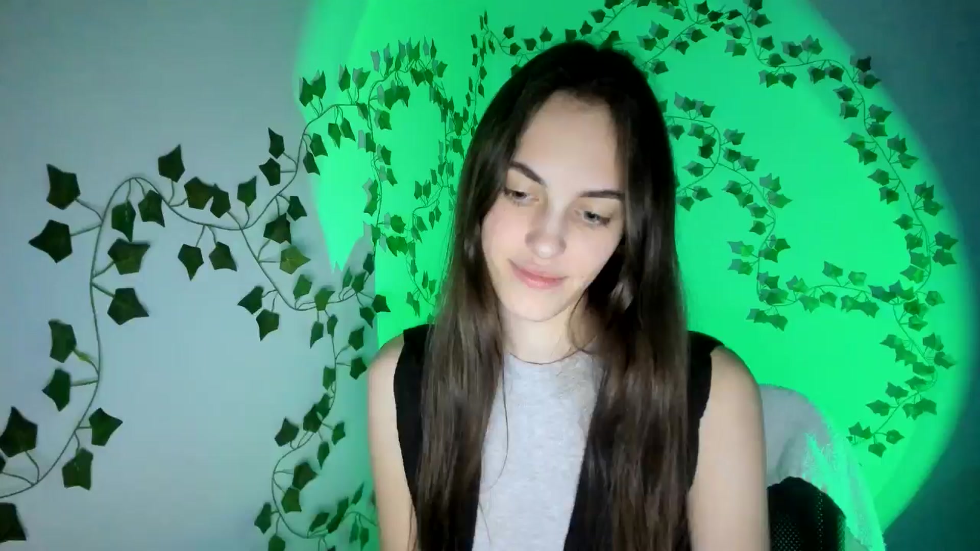 Gallery image thumbnail from Dashamoxy's myfreecams stream on, 03/05/2026, 21:15 image 5 of 20