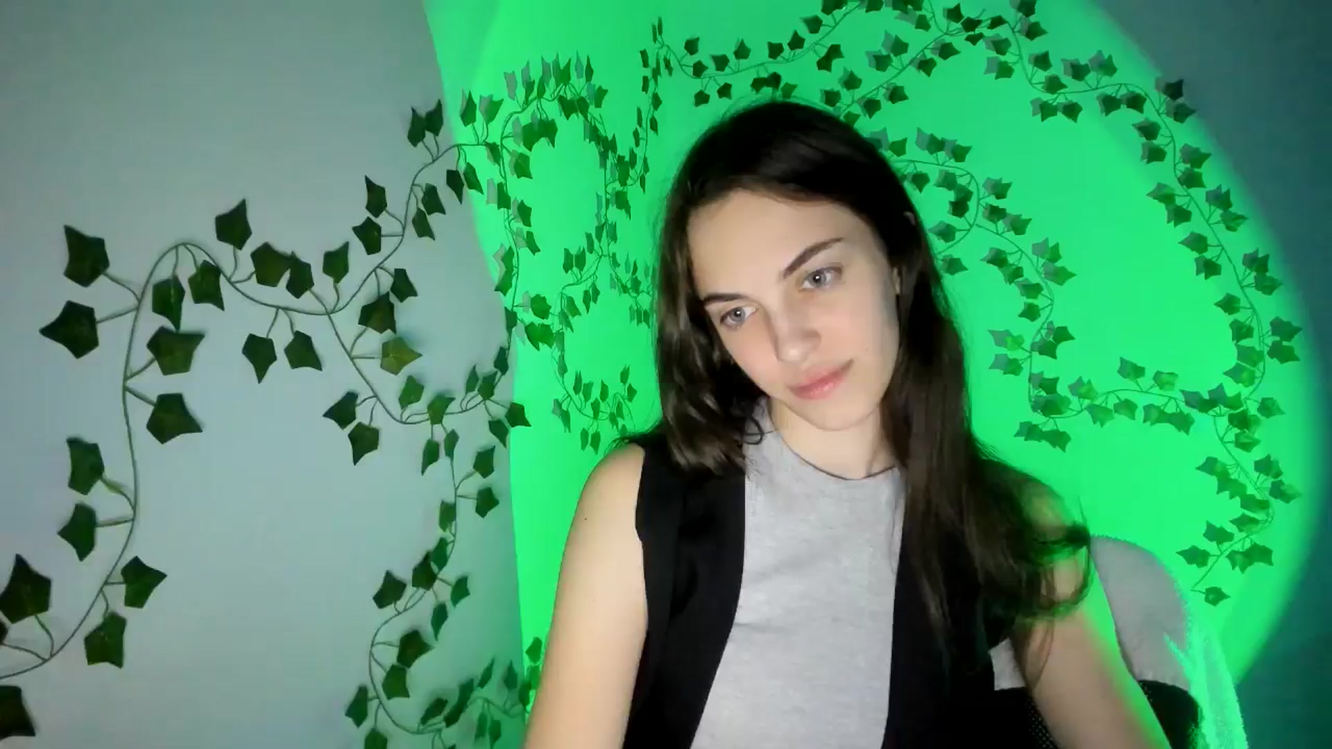 Gallery image thumbnail from Dashamoxy's myfreecams stream on, 03/05/2026, 21:15 image 19 of 20