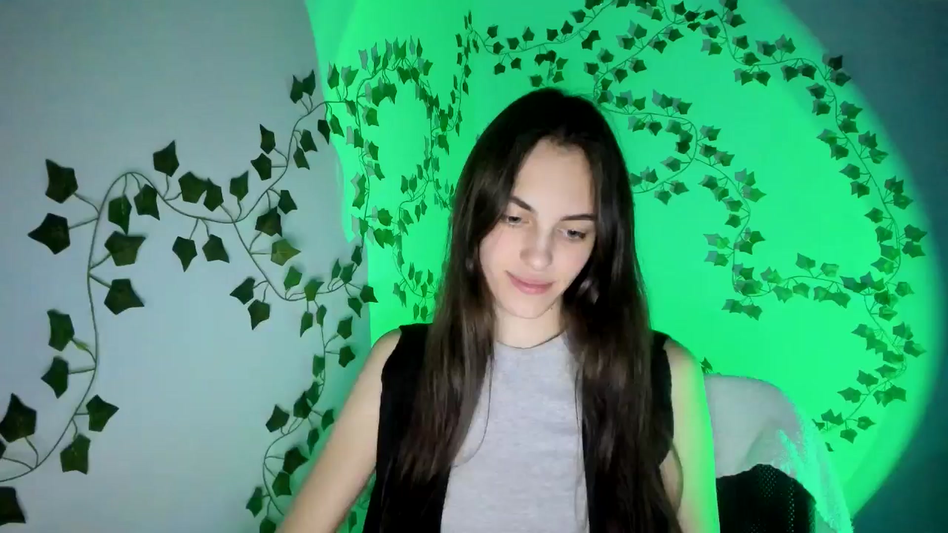 Gallery image thumbnail from Dashamoxy's myfreecams stream on, 03/05/2026, 21:15 image 7 of 20