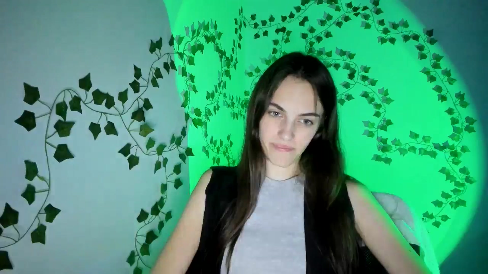 Gallery image thumbnail from Dashamoxy's myfreecams stream on, 03/05/2026, 21:15 image 16 of 20