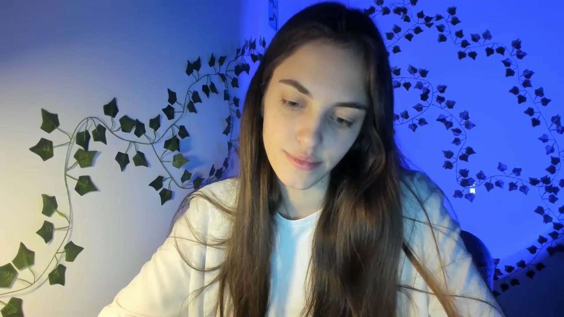 Gallery image thumbnail from Dashamoxy's myfreecams stream on, 03/07/2026, 16:27 image 16 of 20